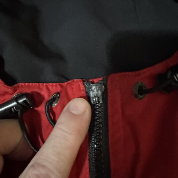 Timberland Jacket Mens Large Red Black Hooded Full Zip Performance Windbreaker - Picture 5 of 11